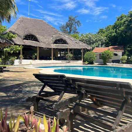 2Livu Villas Watamu Extérieur photo