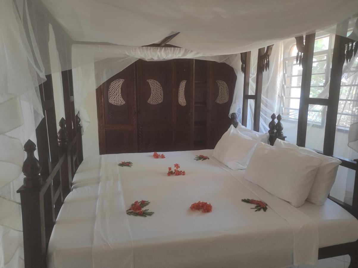 2Livu Villas Watamu Extérieur photo