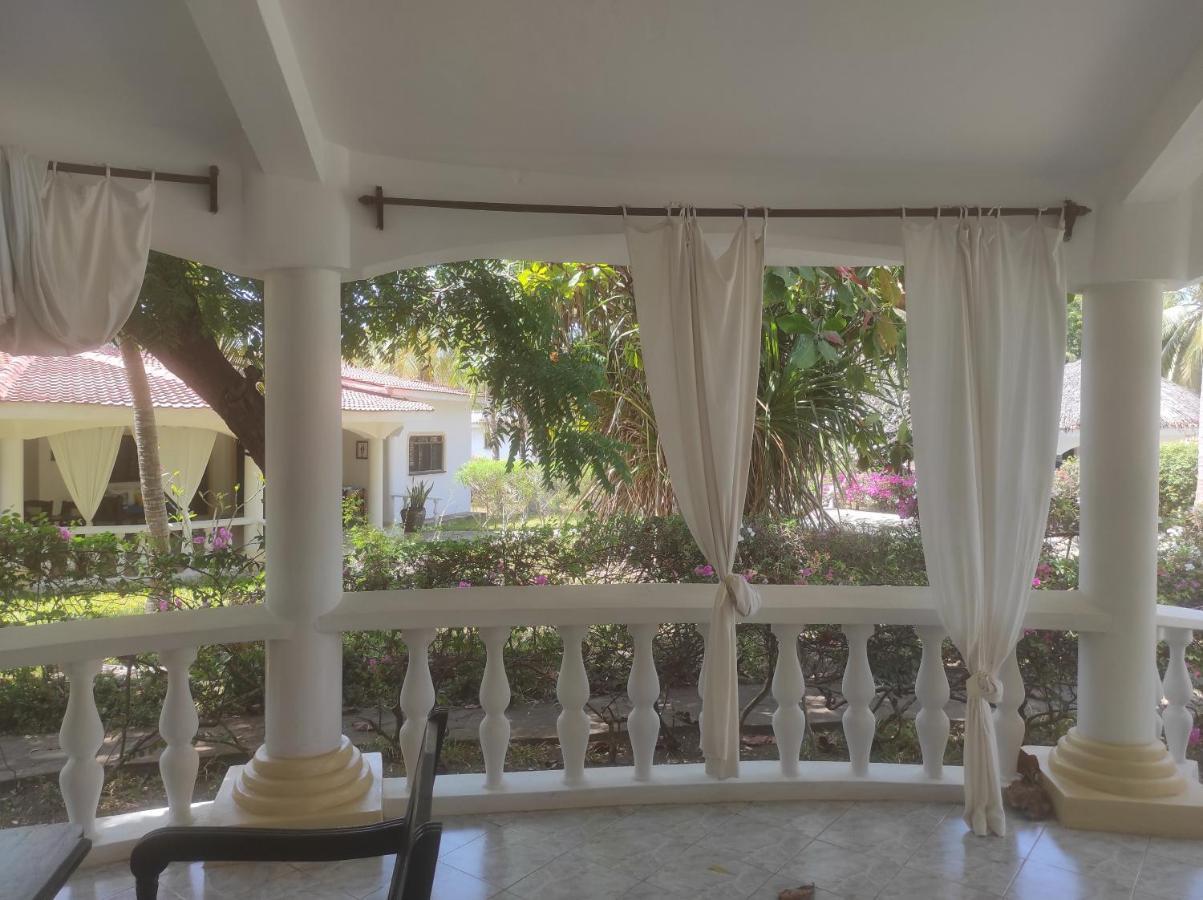 2Livu Villas Watamu Extérieur photo
