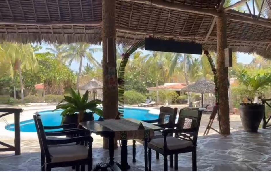 2Livu Villas Watamu Extérieur photo